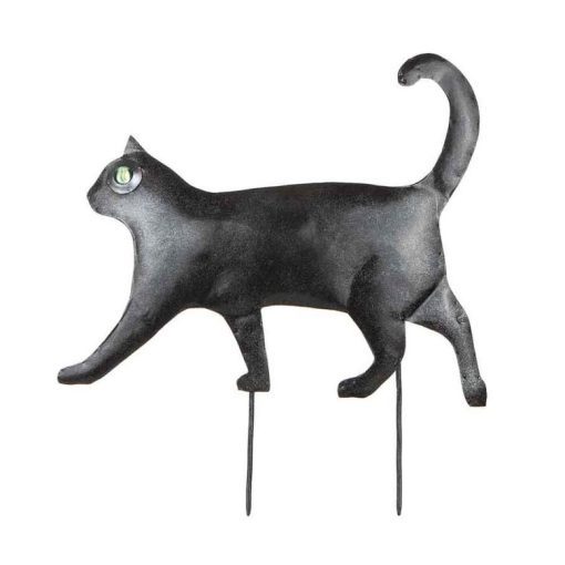 Kattsticks i hamrad plåt.